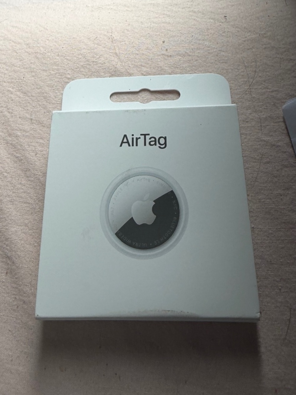 AirTag and accessories🧭